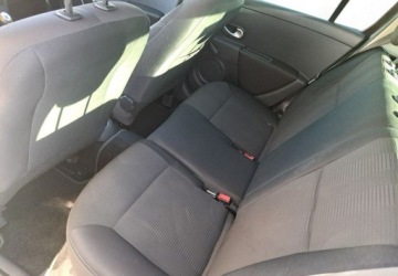 Renault Clio III Hatchback 5d 1.5 dCi 86KM 2009 Renault Clio Renault Clio III Zadbany Oszczedny Klima 1.5 DCi 86KM, zdjęcie 15