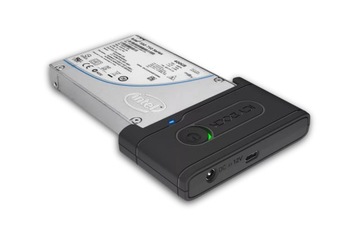 Адаптер чтения USB-C+A Gen 2 (10 Гбит/с) к U.2 NVMe SSD, совместимый с Thunderbolt 4