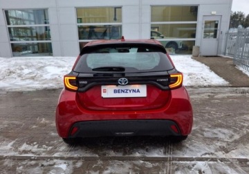 Toyota 2023 Toyota Yaris 1.5 Hybrid 92KM Automat CVT Comfort Vat 23 1.5 Hybryda 116KM, zdjęcie 4