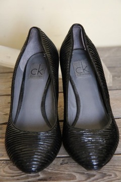 CALVIN KLEIN - ROZ,36/23,5CM