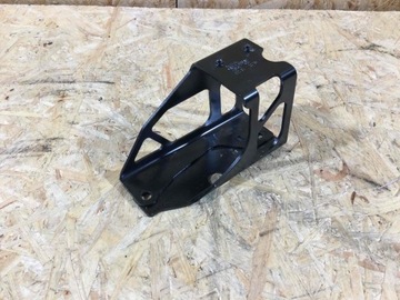 DRŽÁKY DRŽÁK KUFRU PRAVÁ PORSCHE MACAN 8K0813384 95B813384