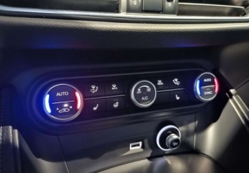 Alfa Romeo Stelvio SUV Facelifting 2023 2.0 GME Turbo 280KM 2024 Alfa Romeo Stelvio 2.0 280KM Veloce Q4 AWD Automat Skora Salon PL Vat 23, zdjęcie 31