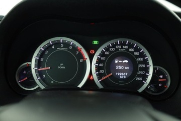 Honda Accord VIII Sedan 2.0 VTEC 156KM 2010 Honda Accord 2.0 i-VTEC, GAZ, Skóra, Klima, zdjęcie 7