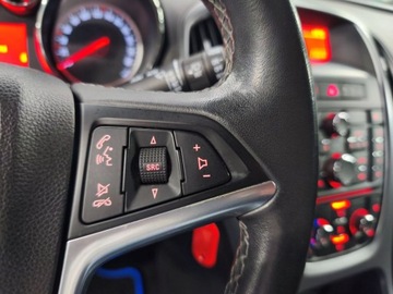 Opel Astra J GTC 1.4 Turbo ECOTEC 140KM 2013 Opel Astra J 1.4 Turbo 140 KM, zdjęcie 13