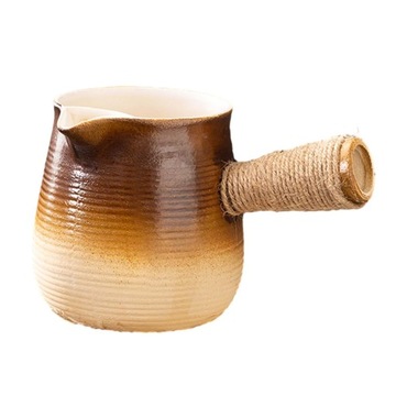 Ceramiczny czajniczek o pojemności 700 ml, w