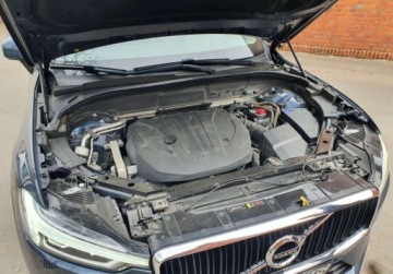 Volvo XC60 II 2021 Volvo XC 60 Hybryda Bezwypadkowe Serwis GetHelp 2.0 Benzyna 197KM, zdjęcie 2