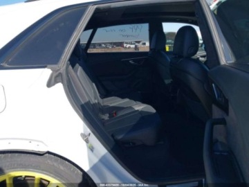 Audi Q8 2021 Audi Q8 Prestige 55 Tfsi Quattro Tiptronic 2021 3.0l 3.0 Benzyna 335KM, zdjęcie 12