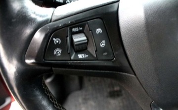Opel Karl 1.0 Ecotec 75KM 2016 Opel Karl Serwis 94000kmAutomatGrzane fotele i kierownicaTempomatGwarancja, zdjęcie 9