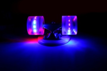 СКЕЙТБОРД ФИШБОРД СВЕТЯЩИЕСЯ КОЛЕСА СВЕТОДИОДНЫЕ RGB ФИШБОРД ДЛЯ ДЕТЕЙ 56 СМ ЦВЕТА