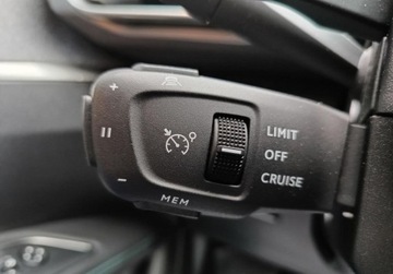 Peugeot 3008 II Crossover Facelifting  1.5 BlueHDi 130KM 2022 Peugeot 3008 1.5 BlueHDI 130KM Allure Vat 23 Automat Hak 1.5 Diesel 130KM, zdjęcie 21