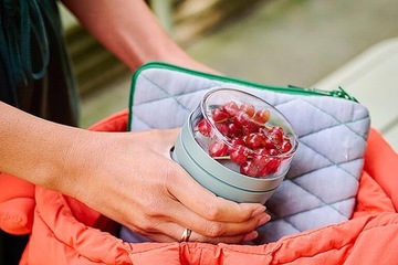 Lunchpot Mini - Практичный контейнер для йогурта и мюсли 300 мл