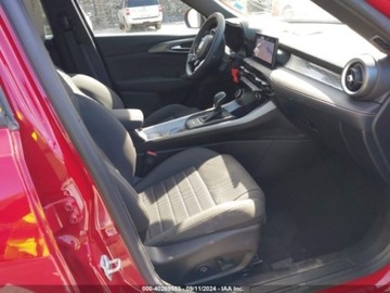 Alfa Romeo 2024 Alfa Romeo Tonale 2024 Alfa Romeo Tonale Ti EAWD 1.3 Benzyna 180KM, zdjęcie 12