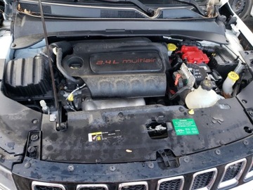 Jeep Compass II 2021 Jeep Compass Limited 2021 2.4l 2.4 Benzyna 180KM, zdjęcie 6