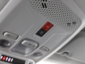 Citroen C4 III SUV 1.2 PureTech 130KM 2021 Citroen C4 PDC klima-auto. Bluetooth tempomat, zdjęcie 34