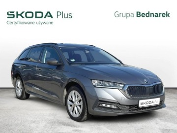 Skoda Octavia IV Kombi 2.0 TDI 150KM 2022 Škoda Octavia Skoda Octavia Bezwypadkowy / Salon, zdjęcie 6