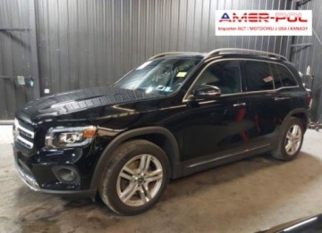 Mercedes GLB 2022 Mercedes-Benz GLB 2022, 2.0L, 4x4, od ubezpieczalni 2.0 Benzyna 221KM