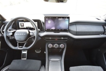 Skoda Kodiaq II 2024 Skoda Kodiaq SalonPL 2.0TSI 204 KM DSG Sportline Pak.LightViewTechWinter V, zdjęcie 9