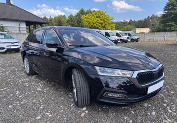 Skoda Octavia IV Scout 1.5 TSI ACT 150KM 2024 Skoda Octavia 1.5TSI 150KM przeb.2500km MATRIX zadbana 1.5 Benzyna 150KM, zdjęcie 15