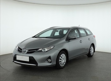 Toyota Auris II Touring Sports Valvematic 130 132KM 2013 Toyota Auris 1.6 Valvematic, Salon Polska, zdjęcie 1