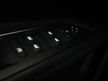 Peugeot 3008 II Crossover 1.2 PureTech 130KM 2019 Peugeot 3008 automat full LED półskóra virtual, zdjęcie 37