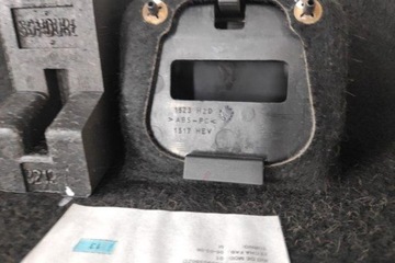 POLIČKA KUFRU CITROEN C6 (TD_) 96595590ZD 2.72L DIESEL 150KW 2007