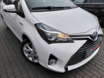 Toyota Yaris III 2016 Toyota Yaris Hybryda Automat Klimatronik Kamera Sensor 1.5 Hybryda 73KM, zdjęcie 3