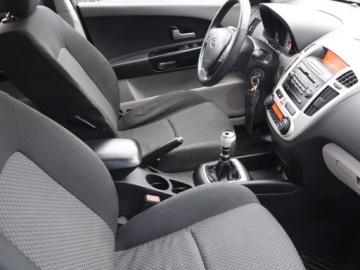 Kia Ceed I Hatchback 1.6 CRDi 115KM 2007 Kia Ceed 1.6 CRDi, Klima, Klimatronic, zdjęcie 8