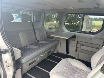 Opel Vivaro A 2006 Opel Vivaro Opel Vivaro kampervan 7 osobowy 3 x klima Westfalia lozko kamp, zdjęcie 5