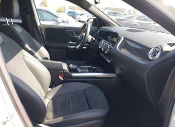 Mercedes GLA II 2022 Mercedes-Benz GLA 2022, 2.0L, 4x4, od ubezpieczalni, zdjęcie 9