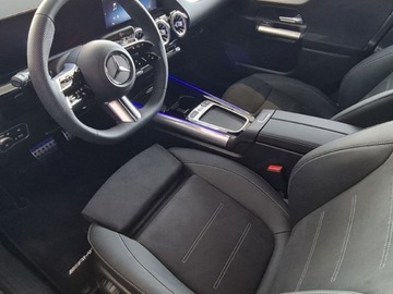 Mercedes GLA II Off-roader Facelifting 2.0 220 190KM 2026 MERCEDES-BENZ GLA 220 4-Matic AMG Line 2.0 190KM, zdjęcie 5