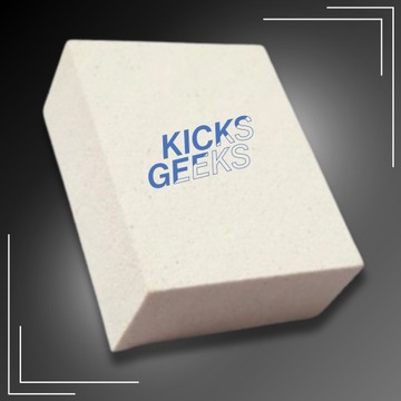 Ластик для чистки замшевой обуви из нубука. Уход за замшевыми кроссовками.