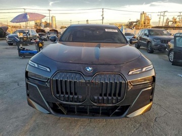 BMW Seria 7 G70 2025 BMW Seria 7 740i 2025 3.0l 3.0 Benzyna 375KM, zdjęcie 5