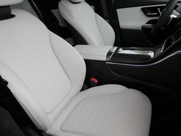 Mercedes GLC C254/X254 2026 MERCEDES-BENZ GLC 200 d 4-Matic AMG Line 2.0 (163KM) 2026, zdjęcie 3