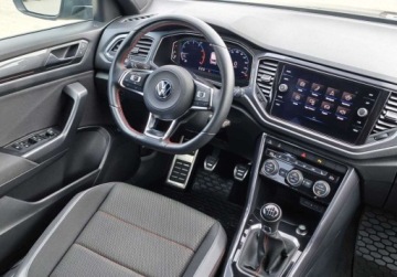 Volkswagen T-Roc I SUV 1.5 TSI ACT 150KM 2021 Volkswagen T-Roc Premium Pakiety, ACC, Kamera, Digital Cockpit, Rozpoznaw, zdjęcie 16