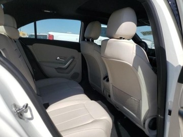 Mercedes Klasa A W177/V177 2022 Mercedes-Benz Klasa A 2022r., 2.0L 2.0 Benzyna 188KM, zdjęcie 8