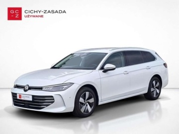 Volkswagen Passat B8 Variant Facelifting 1.5 TSI EVO 150KM 2025 Volkswagen Passat serwis ASO 2.0TSI 150KM bezwypadkow gwarancja pakiety ka