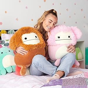 Плюшевая игрушка SQUISHMALLOWS Junie банановая серия 14 19 см