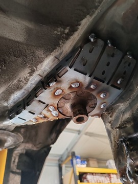 Усиление пола коляски BMW E36 COMPACT, удлиненное от SWAGIER