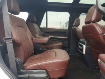 Ford Expedition III 2022 Ford Expedition Limited 2022 3.5 Benzyna 440KM, zdjęcie 10