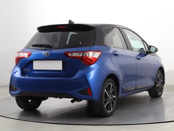 Toyota Yaris III Hatchback 5d Facelifting 2017 1.5 Dual VVT-iE 111KM 2017 Toyota Yaris 1.5 Dual VVT-i, Salon Polska, zdjęcie 4