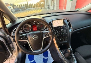 Opel Astra J GTC 1.4 Turbo ECOTEC 140KM 2014 Opel Astra COSMO 1.4T 140ps 6Biegow Xenon LED Tylko96TysPrzebiegu PelnySer, zdjęcie 25