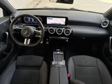 Mercedes Klasa A W177/V177 Hatchback Facelifting 1.3 200 163KM 2025 Mercedes-Benz A 200, zdjęcie 15