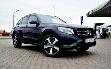 Mercedes GLC C253 2017 Mercedes-Benz GLC Bardzo bogate wyposazenie 2.0 Hybryda 320KM, zdjęcie 18