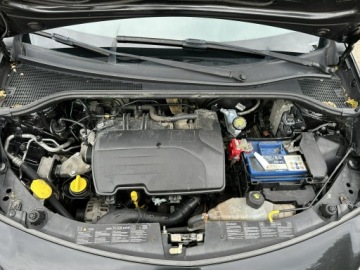 Renault Clio III Hatchback 5d 1.2 i 16V 75KM 2008 Renault Clio 1.2 benzyna 75 KM/Klima/Isofix/5 D, zdjęcie 24