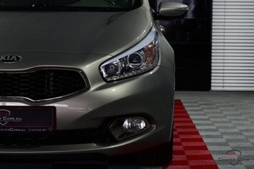 Kia Ceed I SW Facelifting 1.6 CRDi VGT 128KM 2012 Kia Ceed 1.6 CRDI Climatronic Led Navi Kamera ..., zdjęcie 30