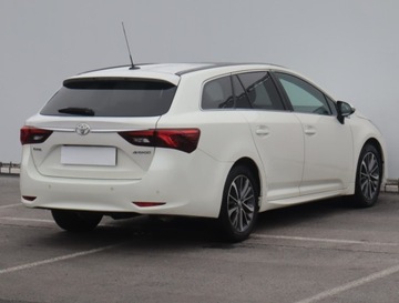 Toyota Avensis III Wagon Facelifting 2015 2.0 D-4D 143KM 2015 Toyota Avensis 2.0 D-4D, Salon Polska, Serwis ASO, zdjęcie 4