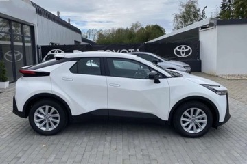 Toyota C-HR II SUV 1.8 Hybrid 140KM 2025 Toyota C-HR 1.8 HEV 140KM Duzy rabat Od reki Wersja Comfort 1.8 140KM, zdjęcie 14