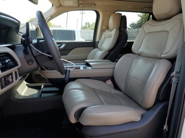 Lincoln Navigator III 2022 Lincoln Navigator L Reserve 2022 3.5l 3.5 Benzyna 440KM, zdjęcie 7