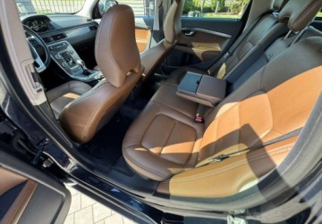 Volvo XC70 II Kombi Facelifting 2.0 D4 DRIVE-E 181KM 2016 Volvo XC 70 2.0D4 181PK Manual Skory Xenon Panorama Serwis Zadbane POLECAM, zdjęcie 5