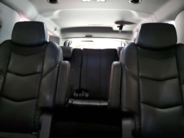 Cadillac Escalade III 2016 Cadillac Escalade Esv Luxury 2016 6.2l 6.2 Benzyna 420KM, zdjęcie 10